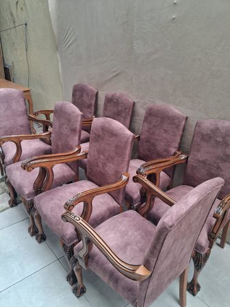 Sandalye Berjer Bengi 90622 Model Aslan Ayak  Oymalı Gölge Desen Ceviz Boyalı 8 Adet