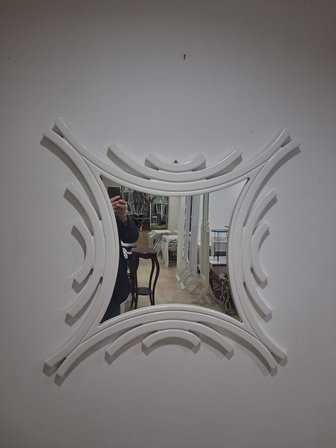 Ayna  Cnc 90629  Model Parlak Beyaz Renk  Kayın Torna Kutuda Sevk El Yapım