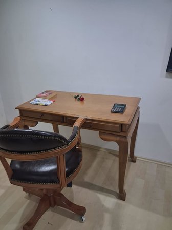 Çalışma Masa Klasik Alt İlhm 90632 Döner Sandalye Lüks Klasik Ceviz Renk Model