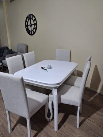 Masa Sandaly 90645 Klasik Muz Model Kayın Muz Açılır Parlak Lake Beyaz Giydirme 