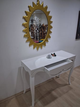 Dresuar Cnc Çökertme 90670 Model Güneş Gold Renk Ayna Lake Beyaz Tabla Kayn Aslan Ayak