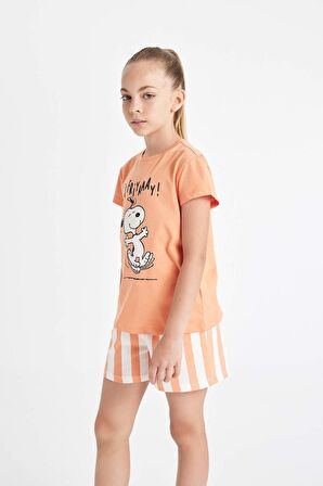 DeFacto Kız Çocuk Pijama Takımı Snoopy Kısa Kollu Üst Şort D1427A824SMOG300