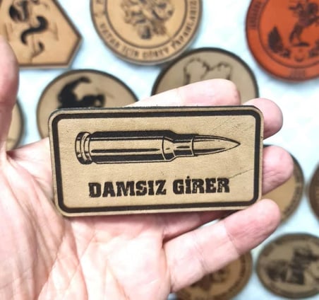 DAMSIZ GİRER - Deri PEÇ - Arma - Askeri Patch
