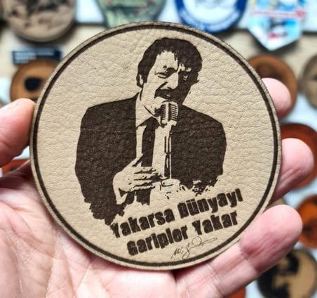 Müslüm Baba Yakarsa Dünyayı Garipler Yakar- Deri PEÇ - Arma - Askeri Patch