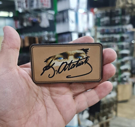 Atatürk Deri Peç - Arkası Cırtlı - 9 cm x 5 cm - Mavi Göz - Atatürk İmza - Leather Patch