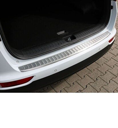 DACİA LOGAN MCV SW UYUMLU ARKA TAMPON EŞİĞİ 2006-2012 PASLANMAZ KROM