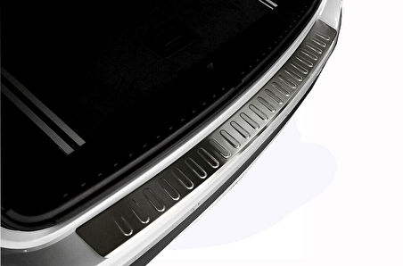 PEUGEOT 2008 UYUMLU ARKA TAMPON EŞİĞİ 2019 ve ÜZERİ PASLANMAZ KROM