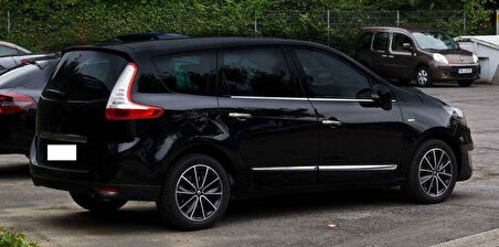 RENAULT GRAND SCENİC UYUMLU KAPI KOLU 4 PARÇA 2010 ÜZERİ PASLANMAZ KROM