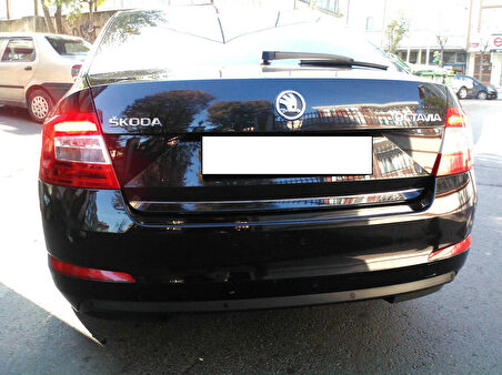 SKODA OCTAVİA A4 UYUMLU BAGAJ ALT ÇITA 1999-2004 PASLANMAZ KROM