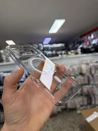 İphone 17 Pro Max ile Uyumlu Magsafe Özellikli Kristal Netlik Sararmaz PC Clear Case