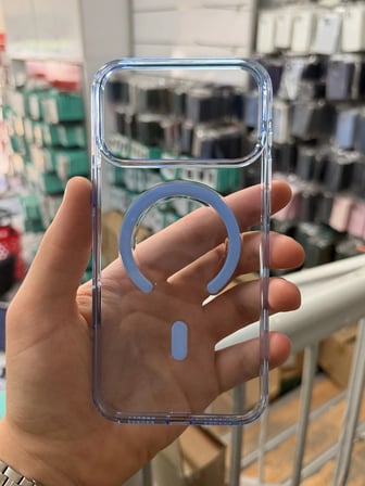 İphone 17 Pro ile Uyumlu Magsafe Özellikli Hybrid Animasyonlu Altı Kapalı Akıllı Tuşlu Sararmaz Kılıf