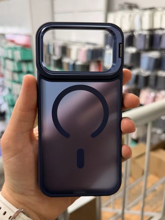 iPhone 18 Pro Max Aras Standlı Mat Buzlu Magsafe Kılıf
