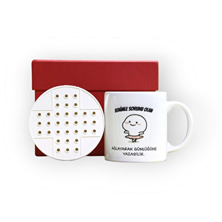 Geçmişe Açılan Kırmızı Hediye Kutusu ve Benimle Sorunu Olan Ağlayarak Günlüğüne Yazabilir Baskılı Kupa Bardak