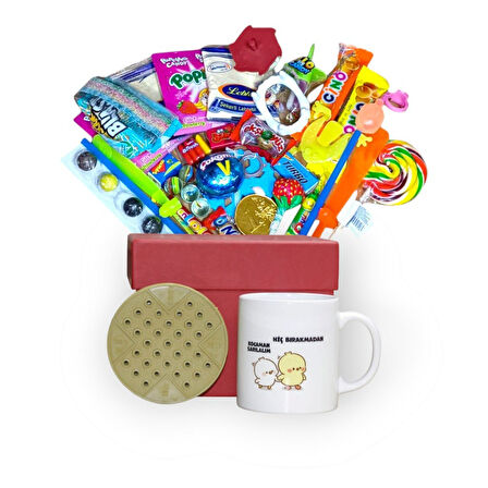 Anılarla Dolu Kırmızı Hediye Kutusu ve Hiç Bırakmadan Kocaman Sarılalım Yazılı Kupa Bardak