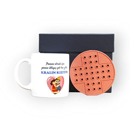 Nostalji Dolu Siyah Hediye Kutusu ve Ben Zaten Kralın Kızıyım Baskılı Kupa Bardak