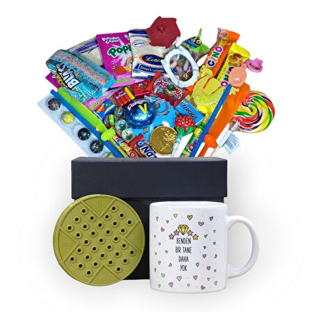 Anılarla Dolu Siyah Hediye Kutusu ve Benden Bir Tane Daha Yok Yazılı Kupa Bardak