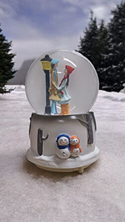 Renk Değiştiren Romantik Sevgili Kar Küresi