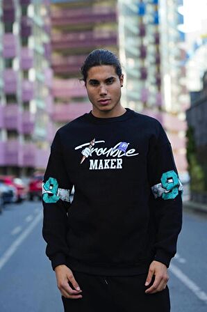 Siyah Trouble Maker Oversize Sweatshirt