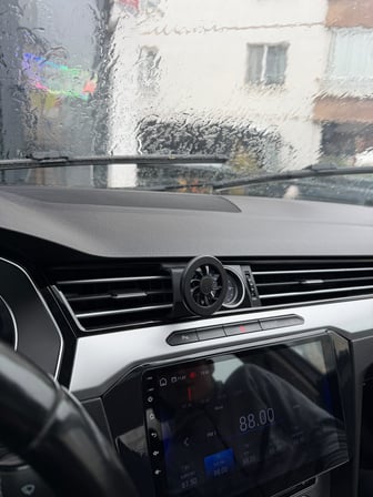 Volkswagen Passat 2015-2016  Uyumlu Araca Özel MagSafe Telefon Tutacagı