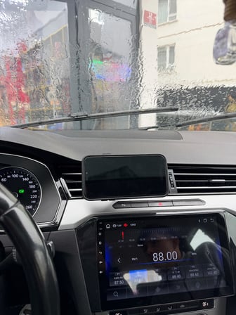 Volkswagen Passat 2015-2016  Uyumlu Araca Özel MagSafe Telefon Tutacagı