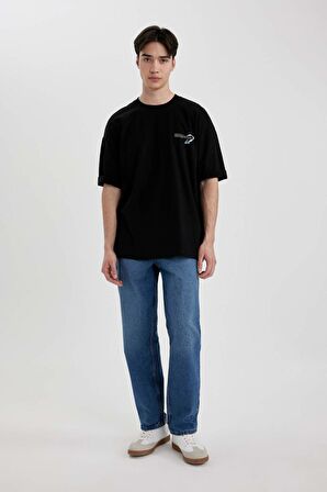 DeFacto Loose Fit Bisiklet Yaka Sırt Baskılı Kısa Kollu Tişört B8949AX24SMBK81
