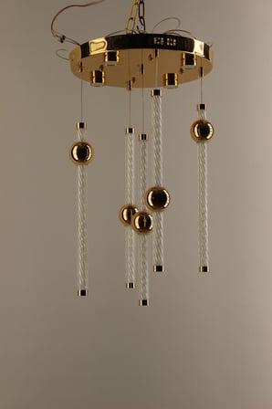 Lüks Gold Çemberli Seri 5li Çizgili Cam Silindir Modern Küre Detaylı Avize