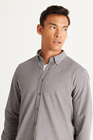 Erkek Gri Slim Fit Dar Kesim Düğmeli Yaka Pike Desenli Örme Gömlek