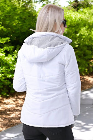 Kışlık Su Geçirmez Kısa Şişme Kadın Mont