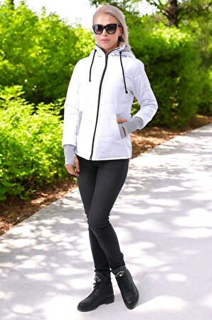 Kışlık Su Geçirmez Kısa Şişme Kadın Mont