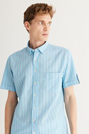 Erkek Mavi Comfort Fit Rahat Kesim Düğmeli Yaka Pamuklu Çizgili Kısa Kollu Gömlek