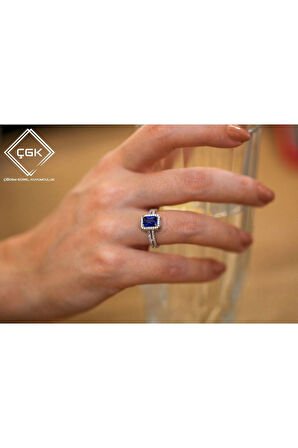 14 Ayar Lacivert Baget Tektaş Altın Yüzük