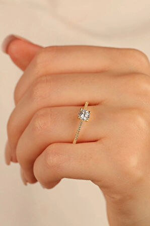 14 Ayar Tektaş Altın Yüzük (IŞIKLI KUTU HEDİYELİ)