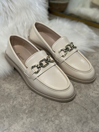 Günlük Kadın Loafer Makosen Klasik Alçak Topuklu Desenli Taban Zincirli Oval Burunlu Ayakkabı 150