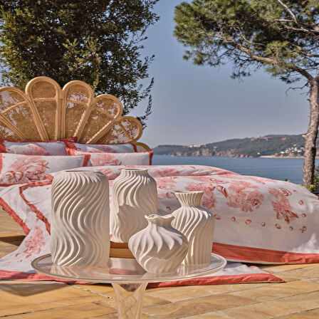 Linens Chiko 11x11x23,5 cm Vazo Kırık Beyaz