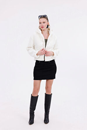 Kapüşonlu Düğmeli Peluş Mont - Kadın