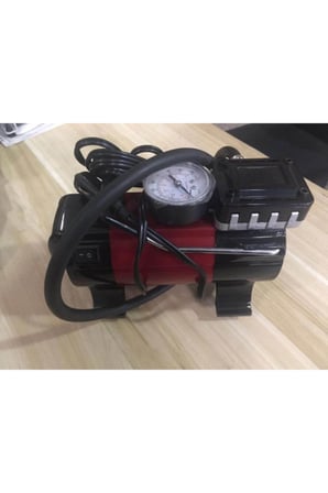 Bs8031 Işıklı Araç Hava Kompresörü 12 V 150 Psi 15 Amper