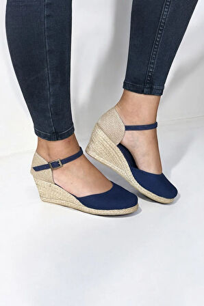 Kadın Dolgu Topuk Keten Sandalet – Hasır Detaylı, Arkası Açık Yazlık Model