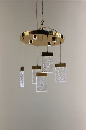 Gold Çemberli Seri Dikdörtgen Jöle Model 5li Balonlu Kristal Led Avize