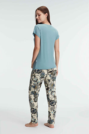 Kadın Kısa Kol Bisiklet Yaka Çiçek Desenli Yazlık Transparan Tül Detaylı Pijama Takımı