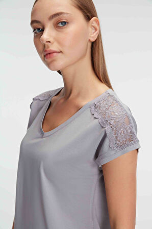 Kadın Kısa Kol V Yaka Bambo Çiçek Desenli Yazlık Örme Normal Bel Pijama Takımı