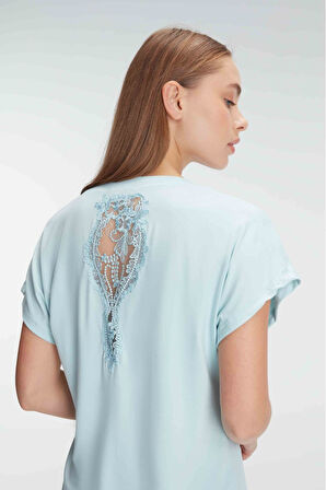 Kadın Kısa Kol V Yaka Viskon Çiçek Desenli Yazlık Örme Dantel Detaylı Pijama Takımı