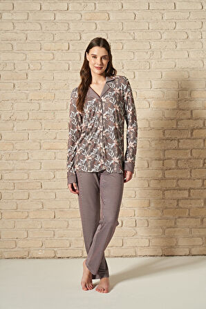 Kadın Önden Düğmeli Üst Kısmı Çiçek Desenli Uzun Kollu Pijama Takımı