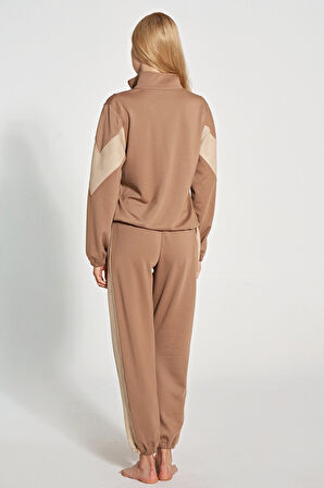 Kadın Fermuarlı Uzun Kollu  Eşofman Takımı