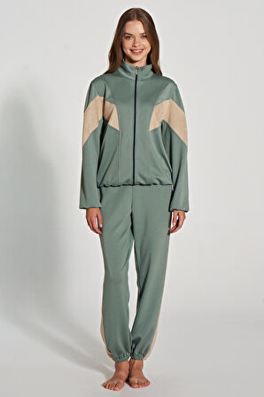 Kadın Fermuarlı Uzun Kollu  Eşofman Takımı