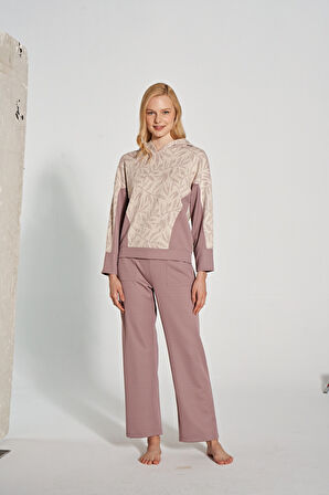 Kadın Yaprak Desenli Kapşonlu Pijama Takımı