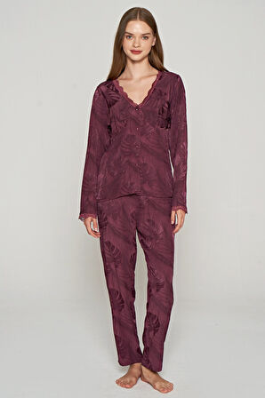 Kadın Yaprak Desenli Uzun Kollu Dantel İşlemeli Pijama Takımı