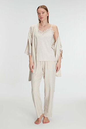 Kadın Bej İnce Askılı Dantel İşlemeli Çizgi Desenli Sabahlıklı Pijama Takımı