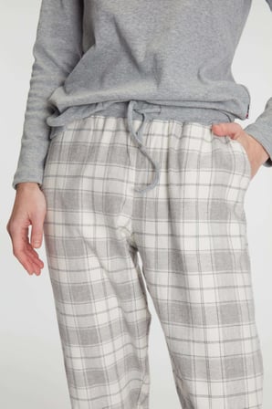 Kadın Gri Uzun Kollu Alt Kısmı Ekose Desenli Pijama Takımı