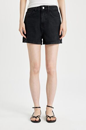 DeFacto Mom Fit Yüksek Bel Dar Paça Jean Şort C0685AX24SMNM40