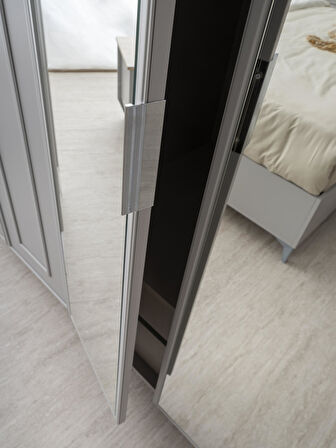 Yakamoz 6 Kapaklı Aynalı Elbise Dolabı Gardrop 253x64x213 